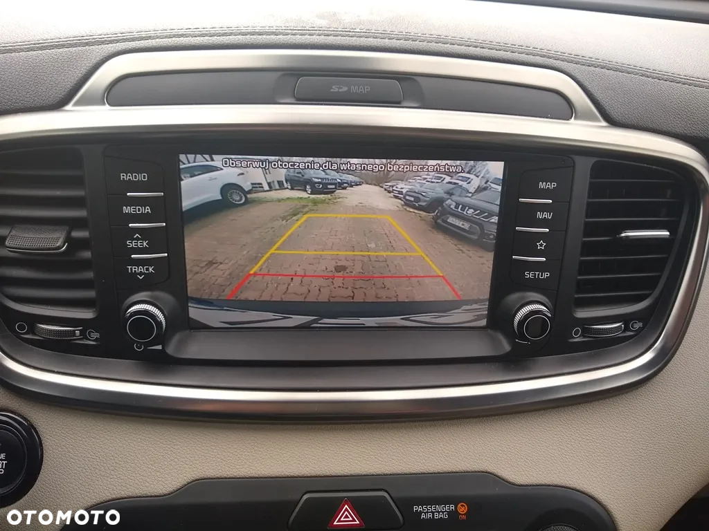Kia Sorento 2.0 CRDI L - 24