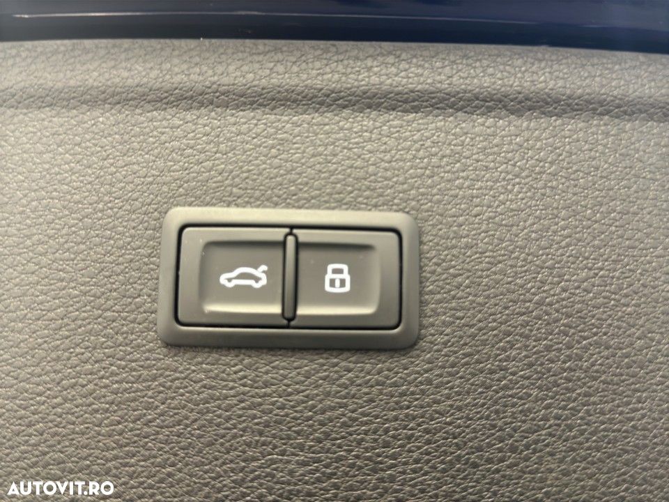 Audi Q5 55 TFSI e quattro S tronic PHEV S Line - 23