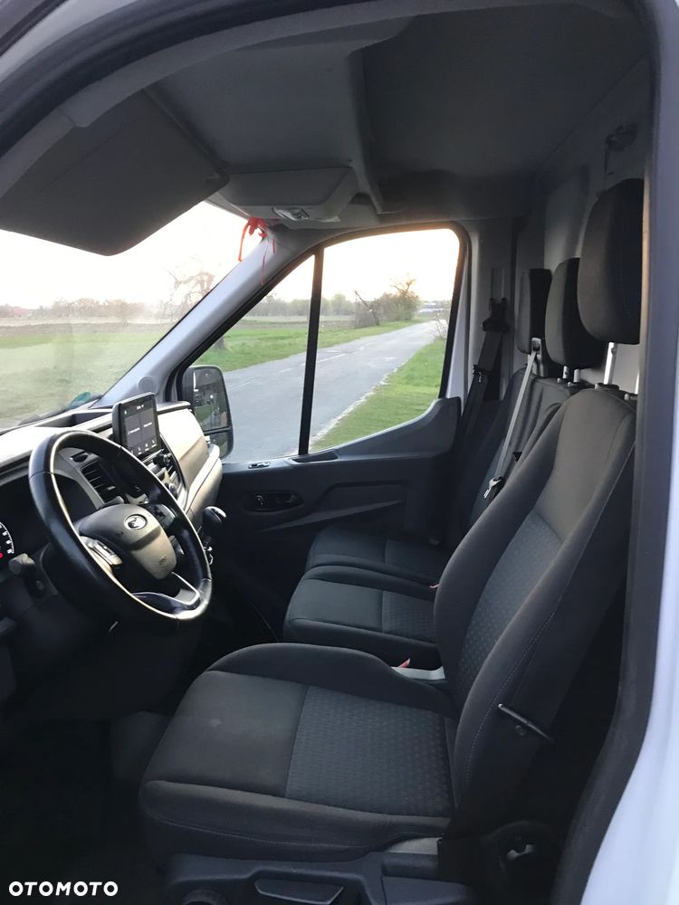 Ford Transit - 19