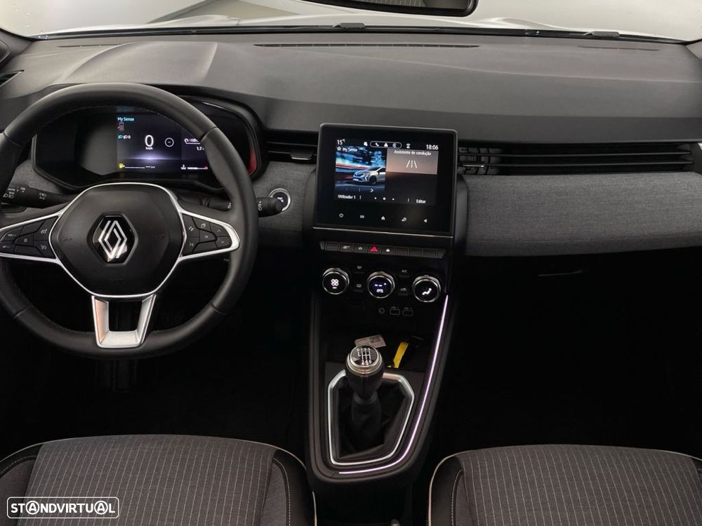 Renault Clio 1.0 TCe Techno Bi-Fuel - 10