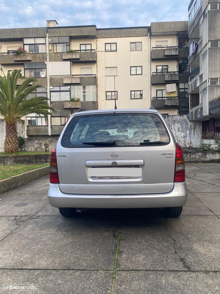 Opel Astra Caravan 2.0 Di Club - 2