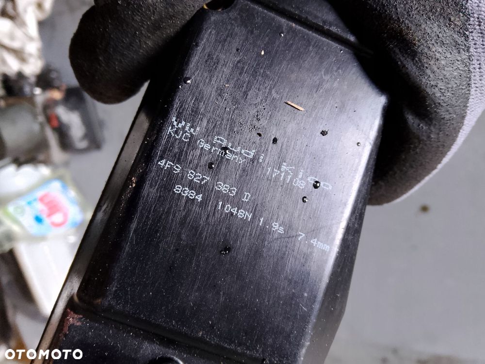 zamek dociąg klapy bagażnika audi q5 8r 4f9827383d - 2