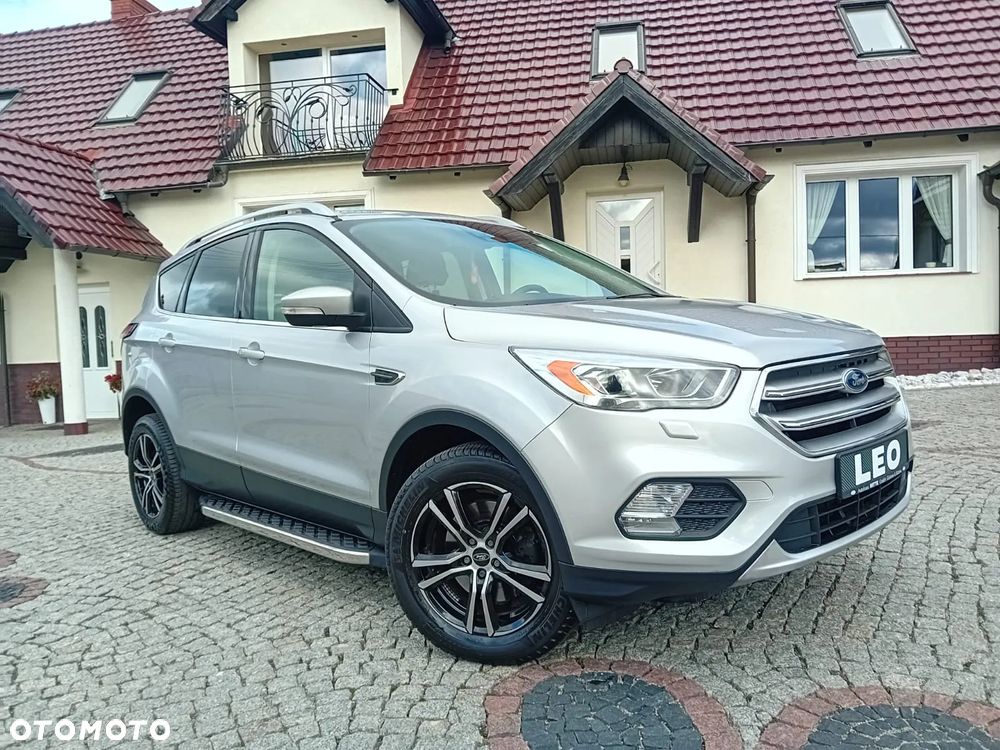 Ford Kuga 2.0 TDCi FWD Titanium - 4