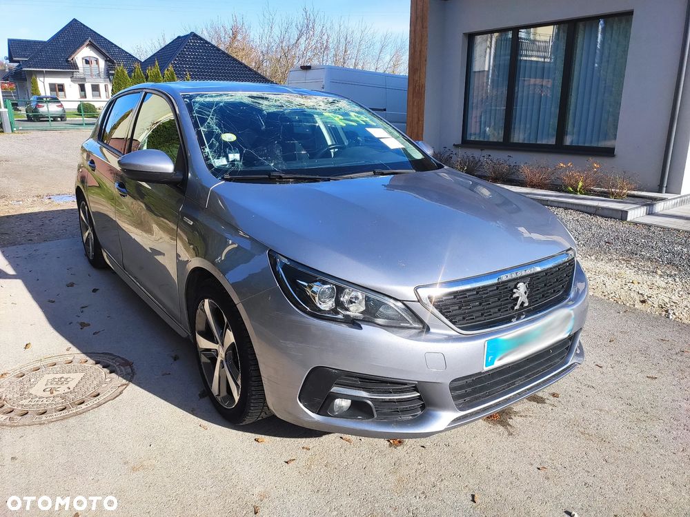 Peugeot 308 - 9