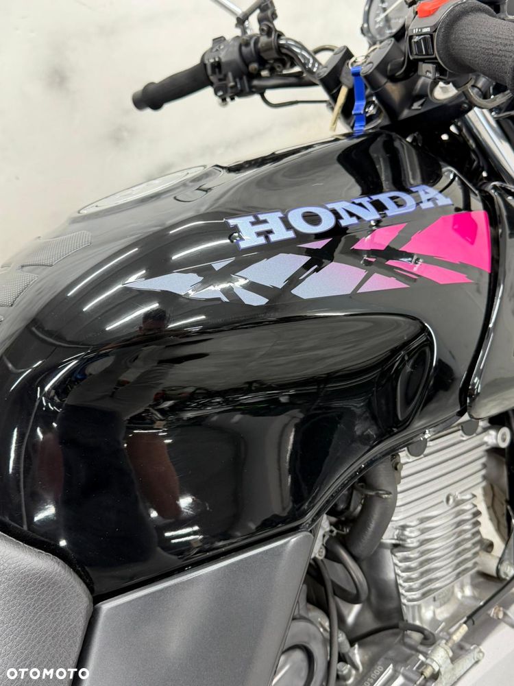 Honda CB - 11