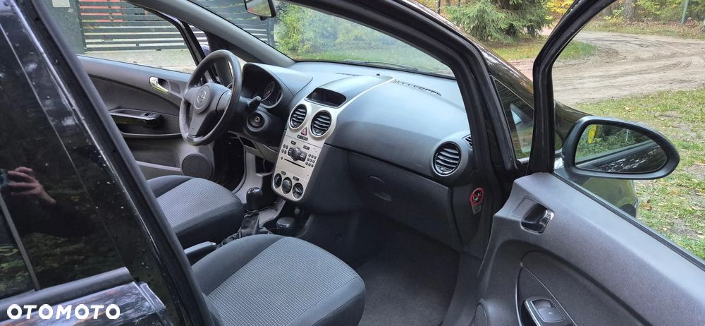 Opel Corsa 1.3 CDTI Enjoy - 11