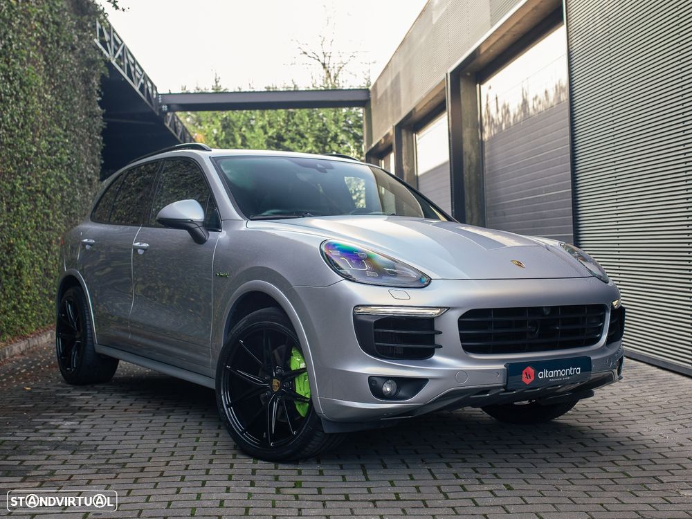 Porsche Cayenne S E-Hybrid Platinum Edition - 1