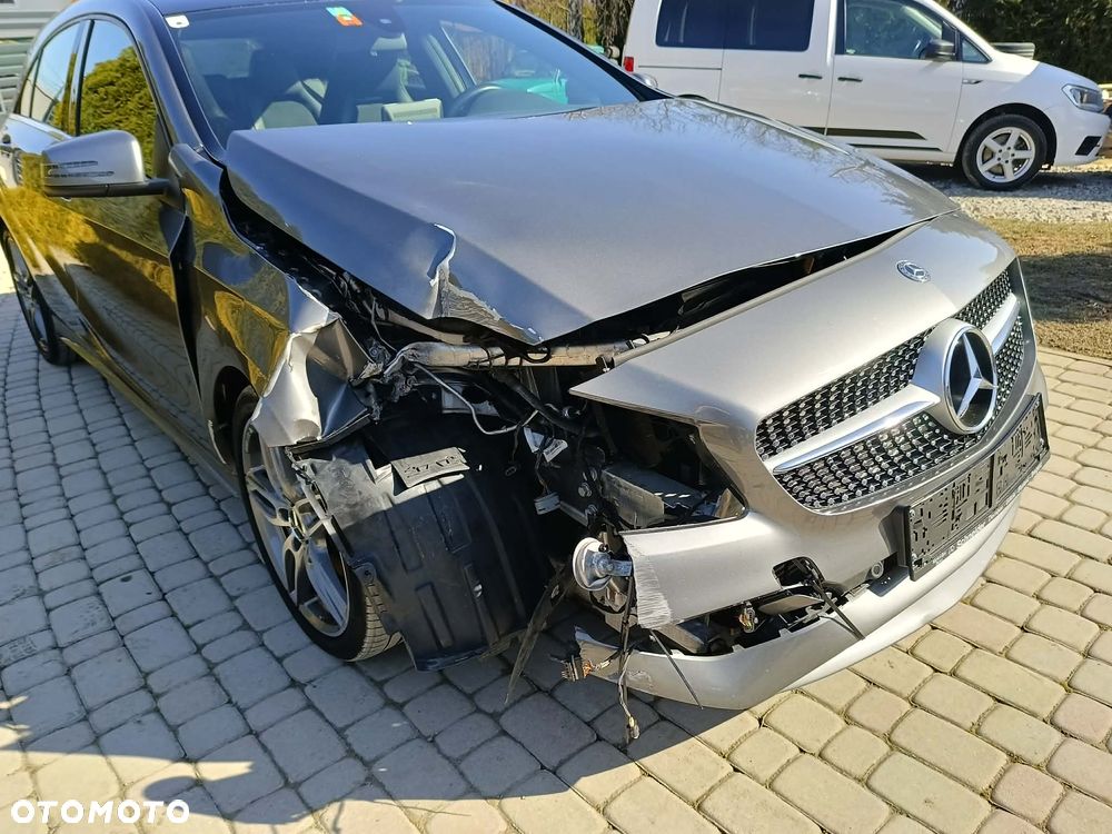 Mercedes-Benz Klasa A 200 7G-DCT AMG Line - 11