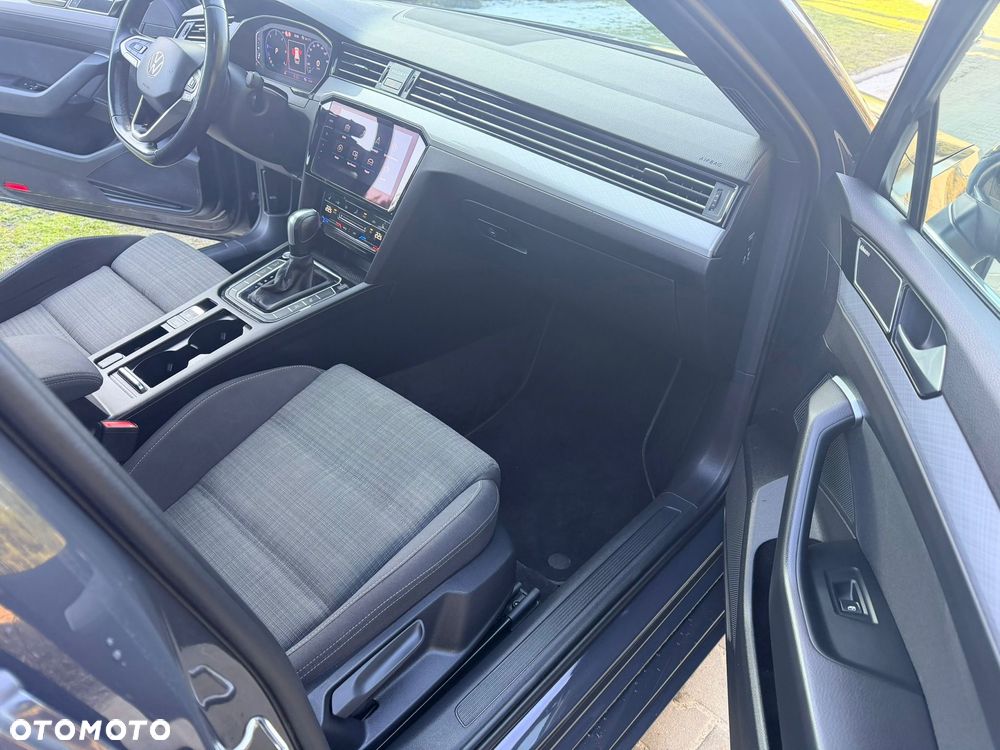 Volkswagen Passat 2.0 TDI Business DSG - 19