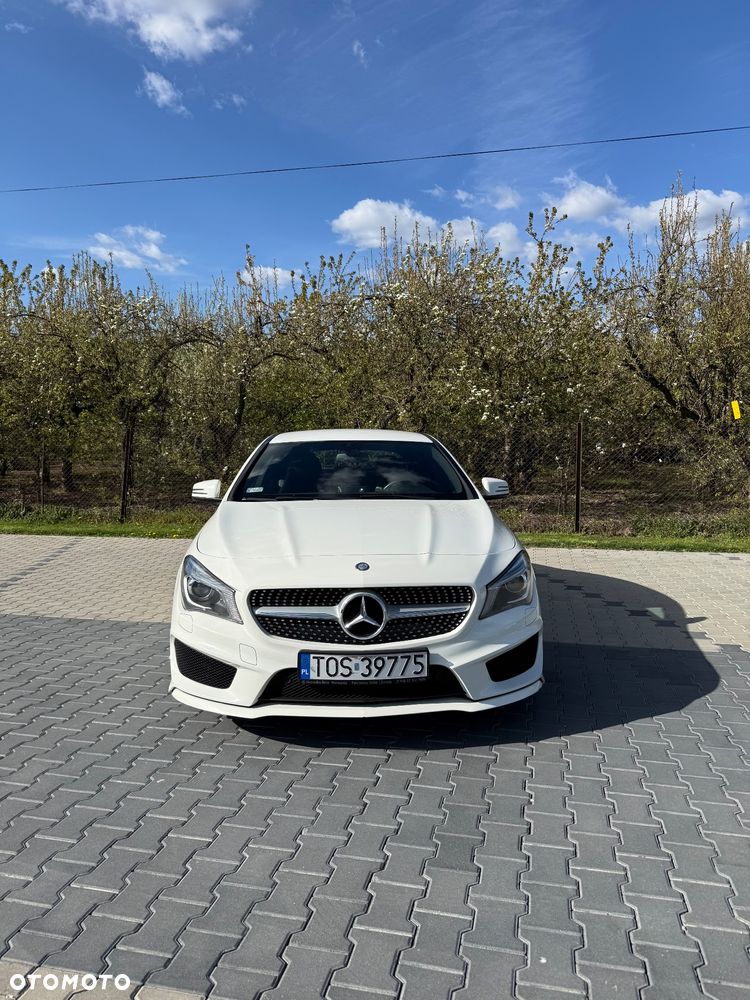 Mercedes-Benz CLA - 10