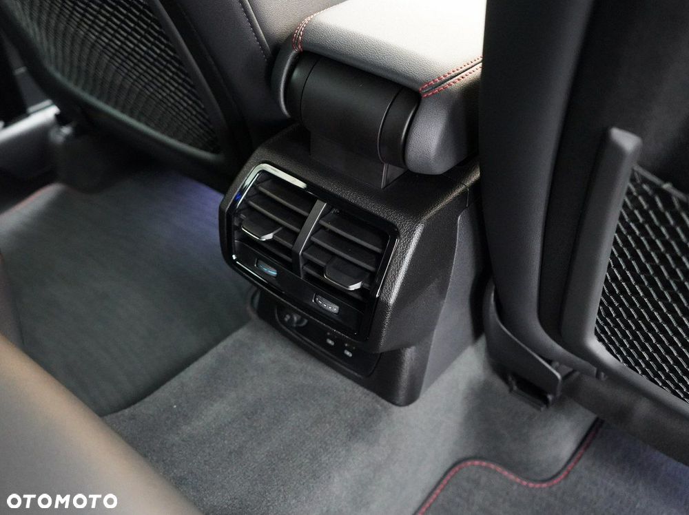 Audi Q3 Sportback - 34