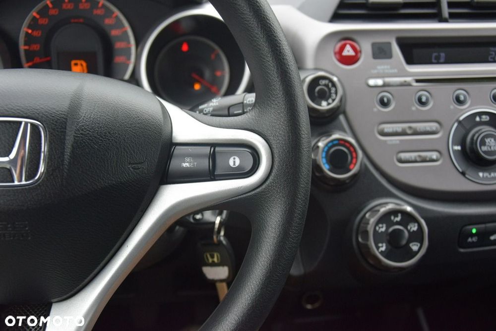 Honda Jazz 1.2 Trend - 30