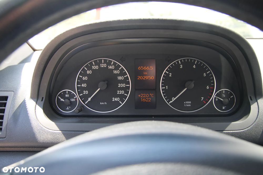 Mercedes-Benz Klasa A 160 Classic - 9