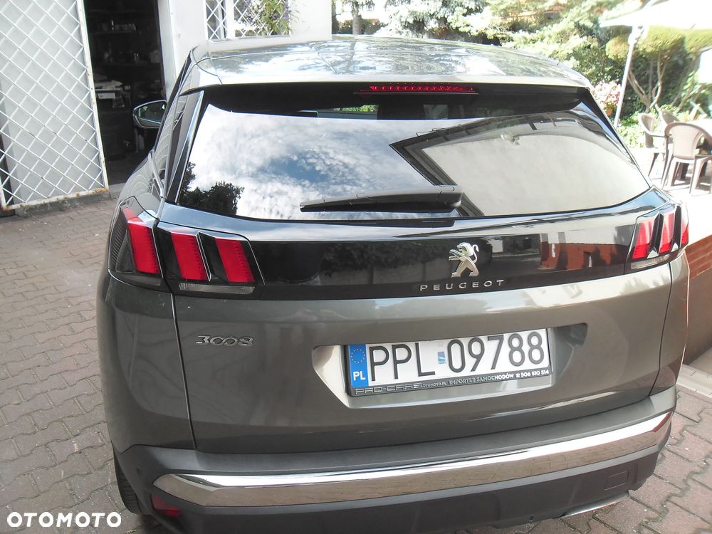 Peugeot 3008 BlueHDi 130 Stop & Start EAT8 Allure Business-Paket - 4