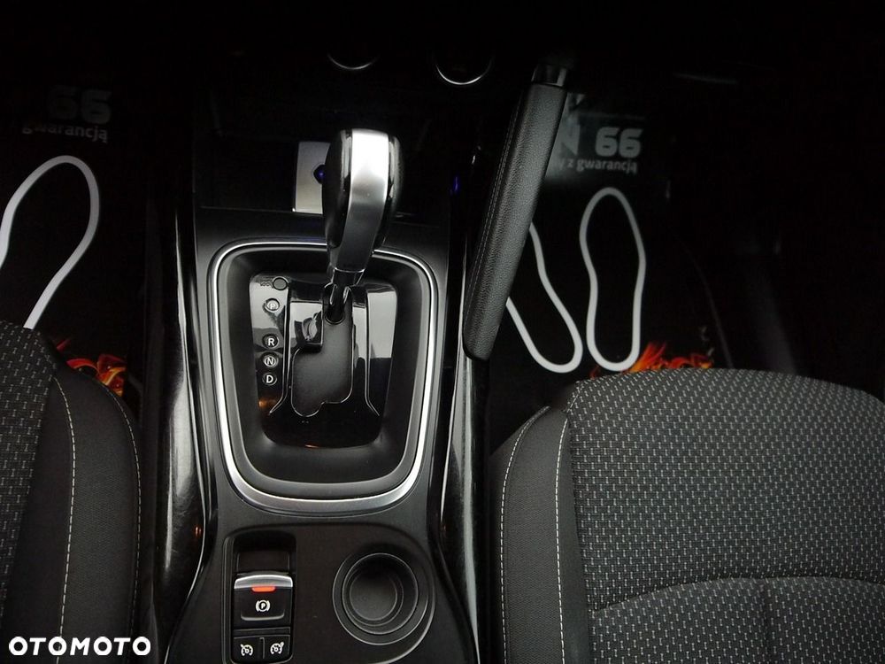 Renault Kadjar 1.3 TCe FAP Black Edition EDC - 28
