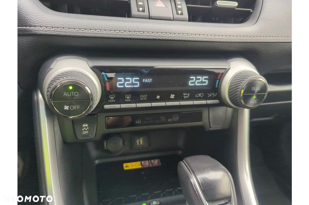Toyota RAV4 - 9