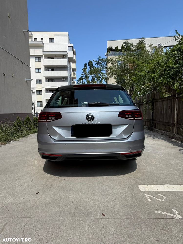 Volkswagen Passat 2.0 TDI DSG Advance - 8