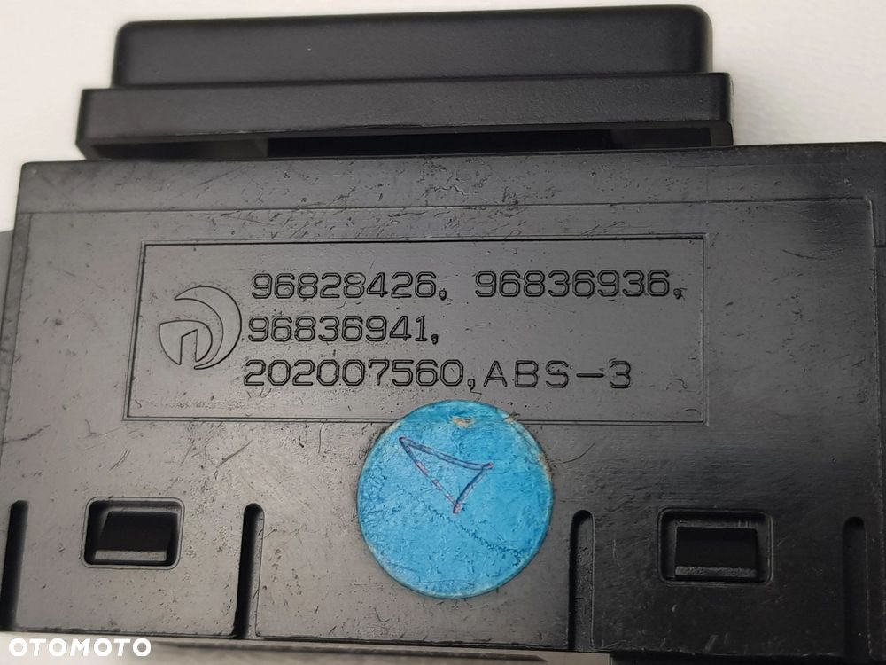 Przełącznik Przycisk Włącznik ESP Chevrolet Cruze 95995761 - 10