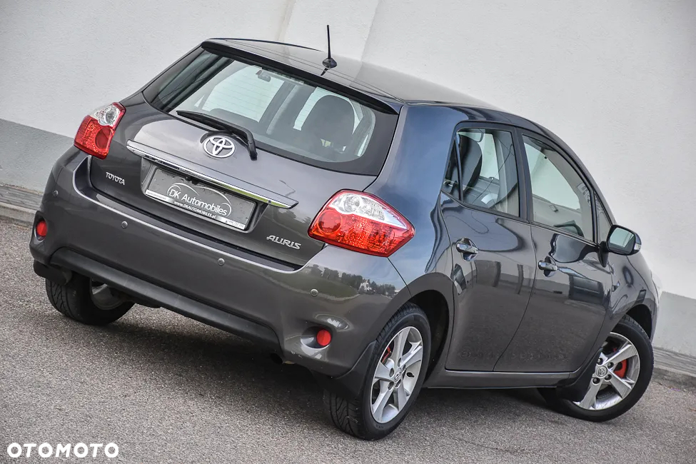 Toyota Auris 2.0 D-4D Prestige - 7