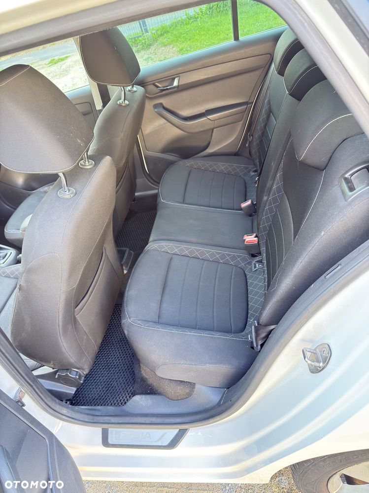Skoda Fabia 1.2 TSI Style DSG - 8