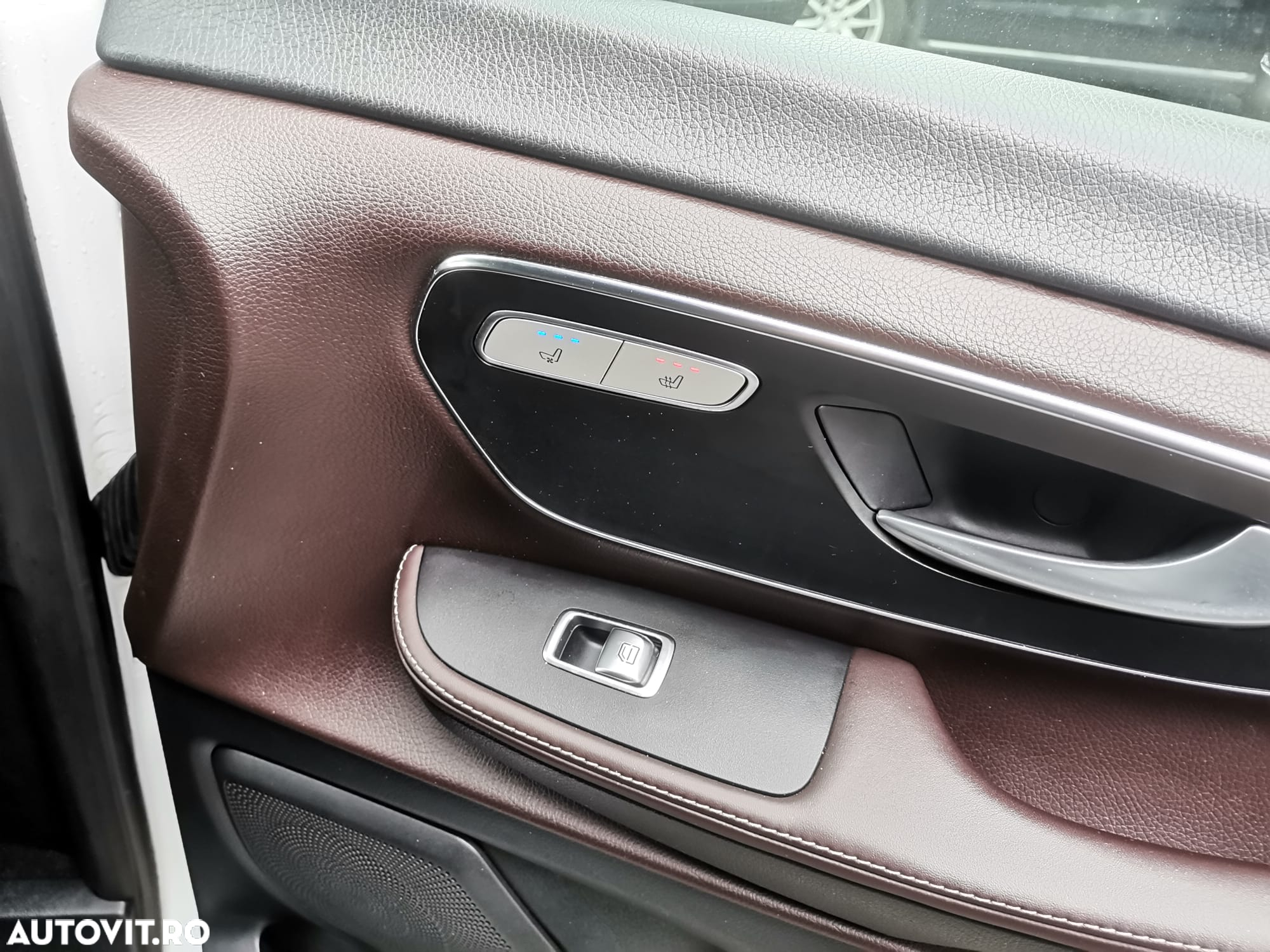 Mercedes-Benz V 250 (BlueTEC) d extralang 7G-TRONIC Avantgarde Edition - 9