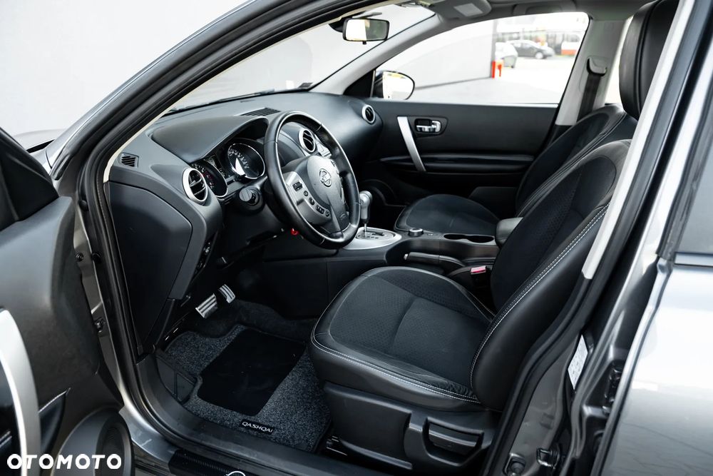 Nissan Qashqai+2 - 20