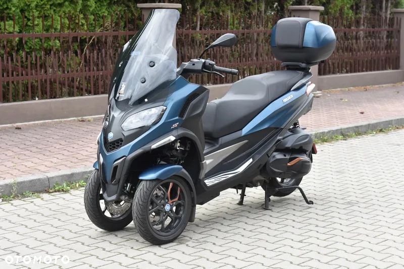 Piaggio MP-3 - 24