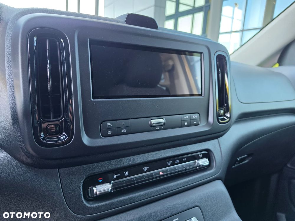 Mercedes-Benz Vito Tourer L1 Pro 9G-Tronic 447.701 - 25