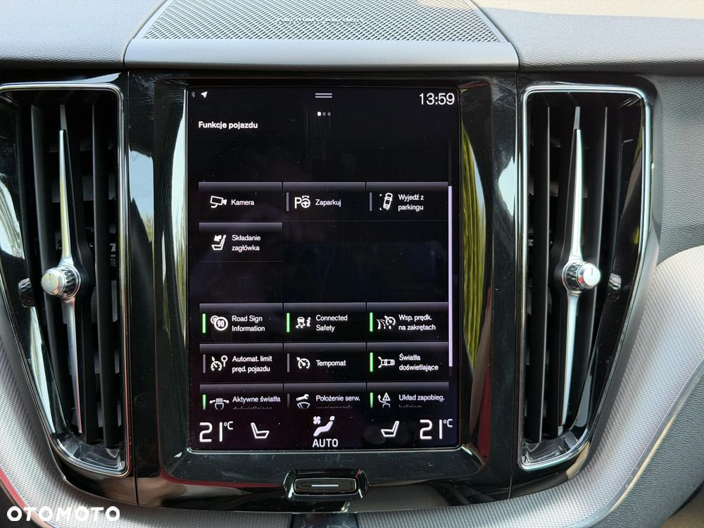 Volvo XC 60 B5 D AWD Geartronic RDesign - 29