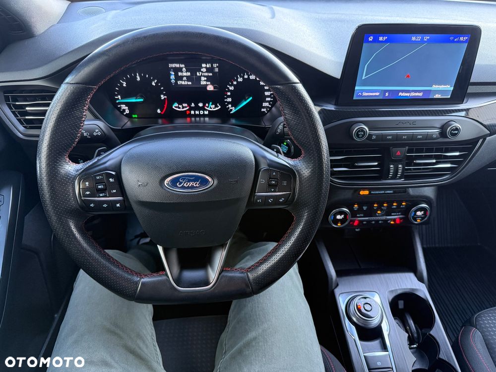 Ford Focus 2.0 EcoBlue ST-Line - 9