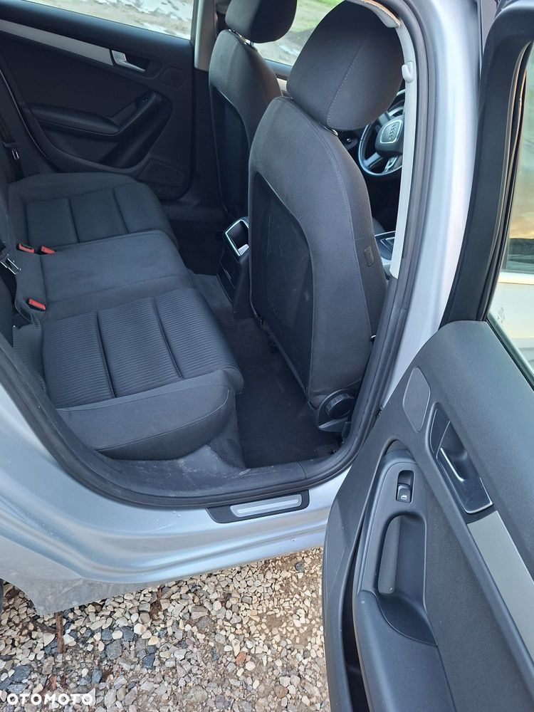 Audi A4 Avant 2.0 TDI Quattro - 8