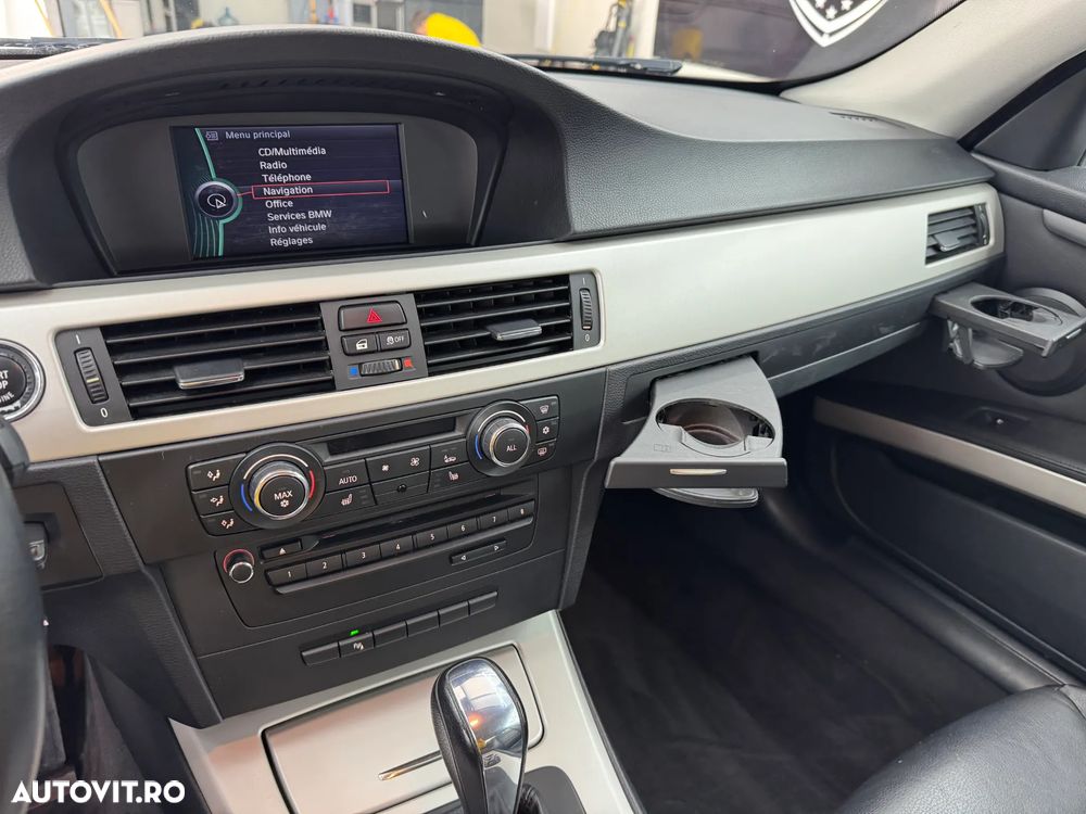BMW Seria 3 320d Aut. Edition Exclusive - 21