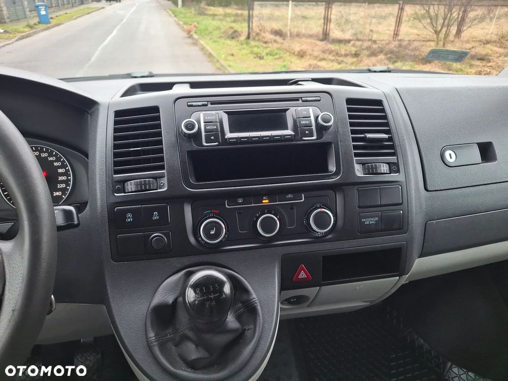 Volkswagen TRANSPORTER T5 - 5