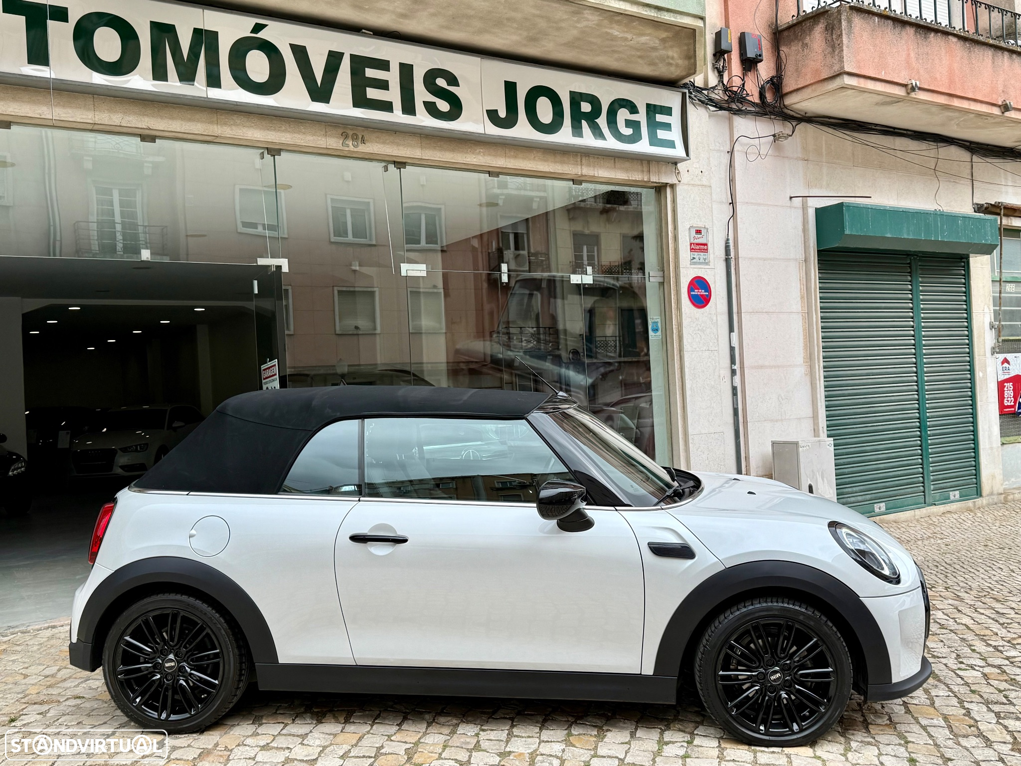 MINI Cabrio Cooper Sport Edition Auto - 4