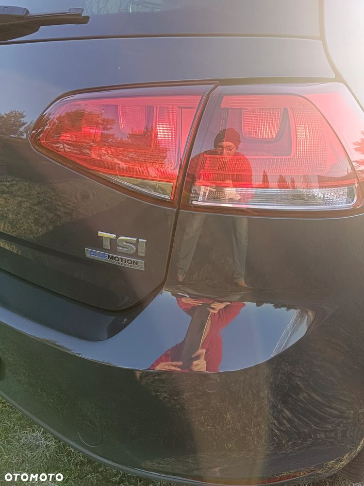 Volkswagen Golf 1.2 TSI BMT Start - 32