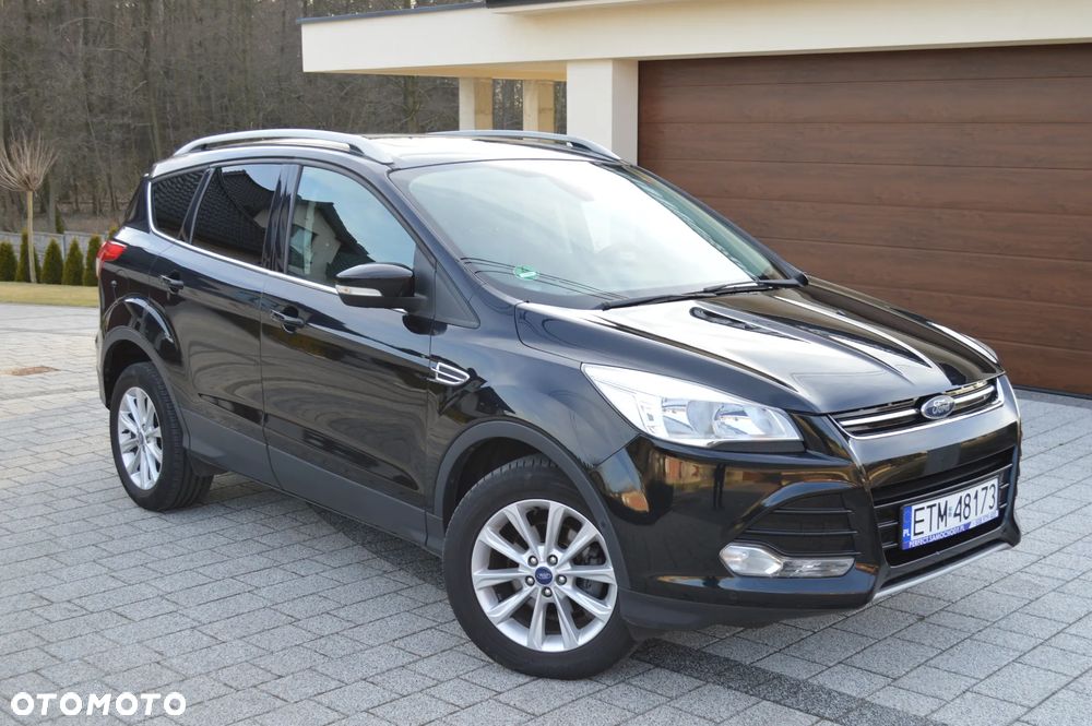 Ford Kuga 1.5 EcoBoost 2x4 Titanium - 2
