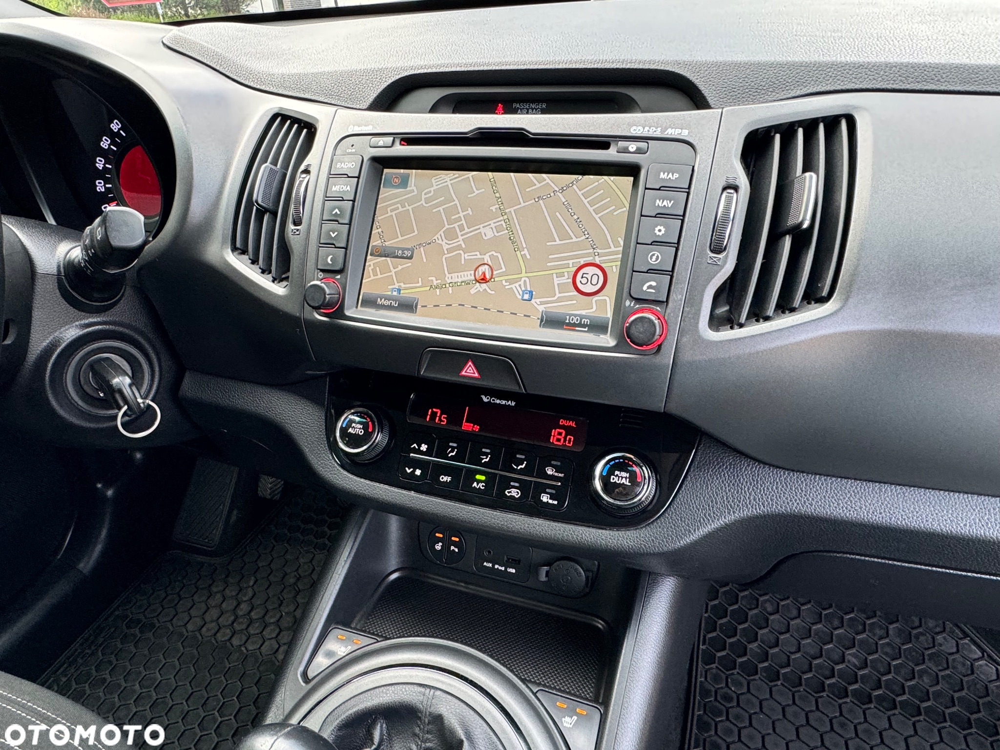 Kia Sportage 2.0 CRDI AWD Fifa World Cup Edition - 32