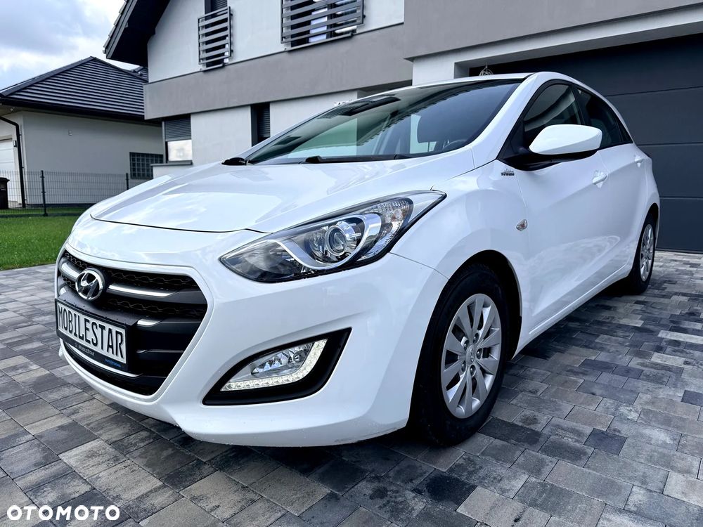 Hyundai i30 1.4 Family - 18