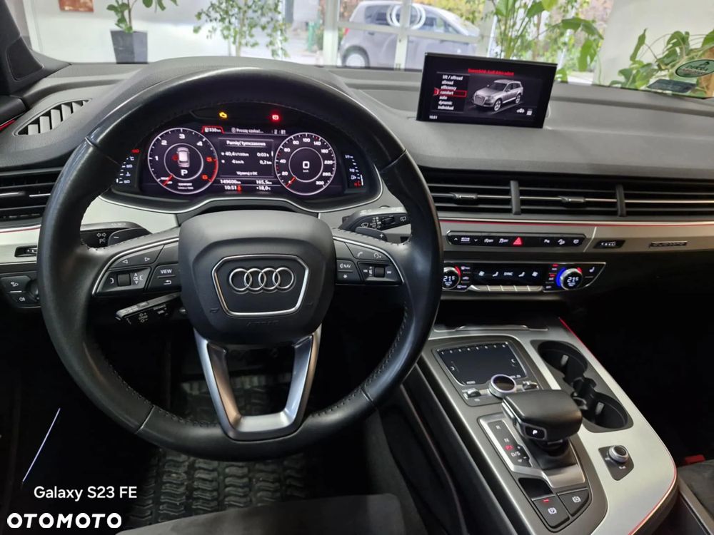 Audi Q7 - 12