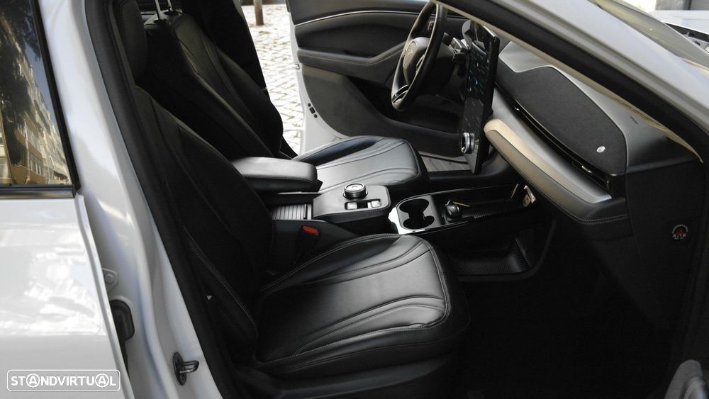 Ford Mustang Mach-E 98.7 kWh Premium - 41