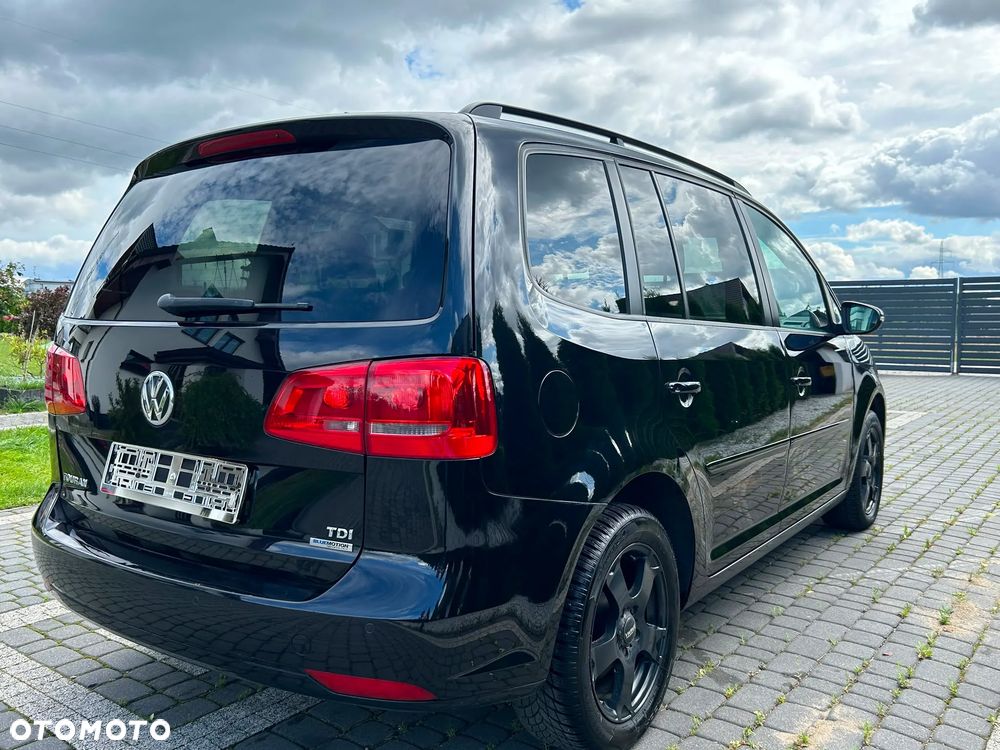 Volkswagen Touran 1.6 TDI DPF BlueMot Comfortline - 4
