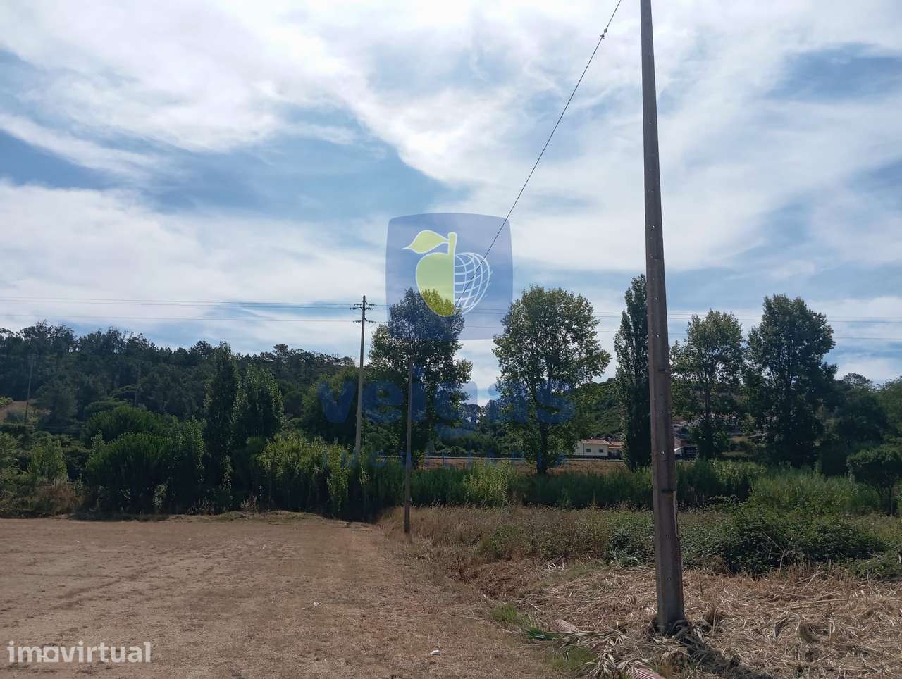 Terreno em São Mamede com possibilidade de construção e com uma área t - Grande imagem: 3/8