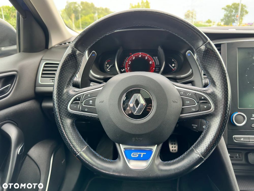 Renault Megane ENERGY TCe 205 EDC GT - 19