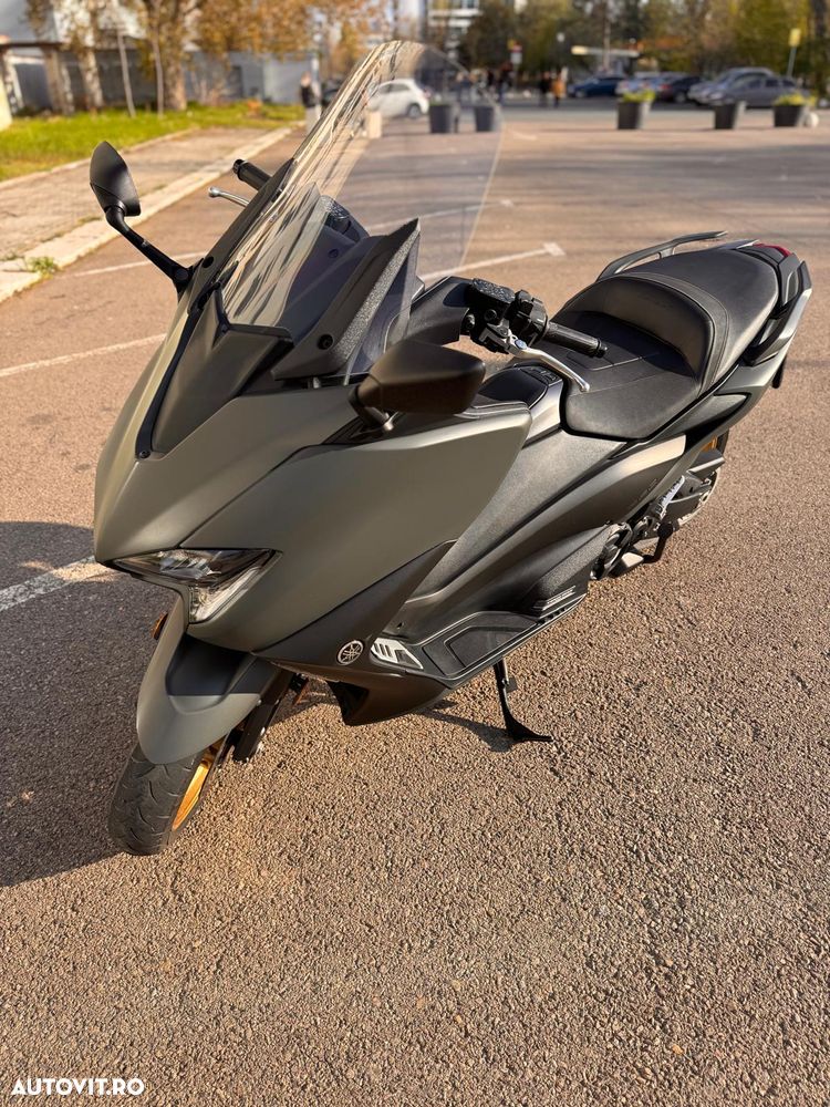 Yamaha TMAX 560 - 4