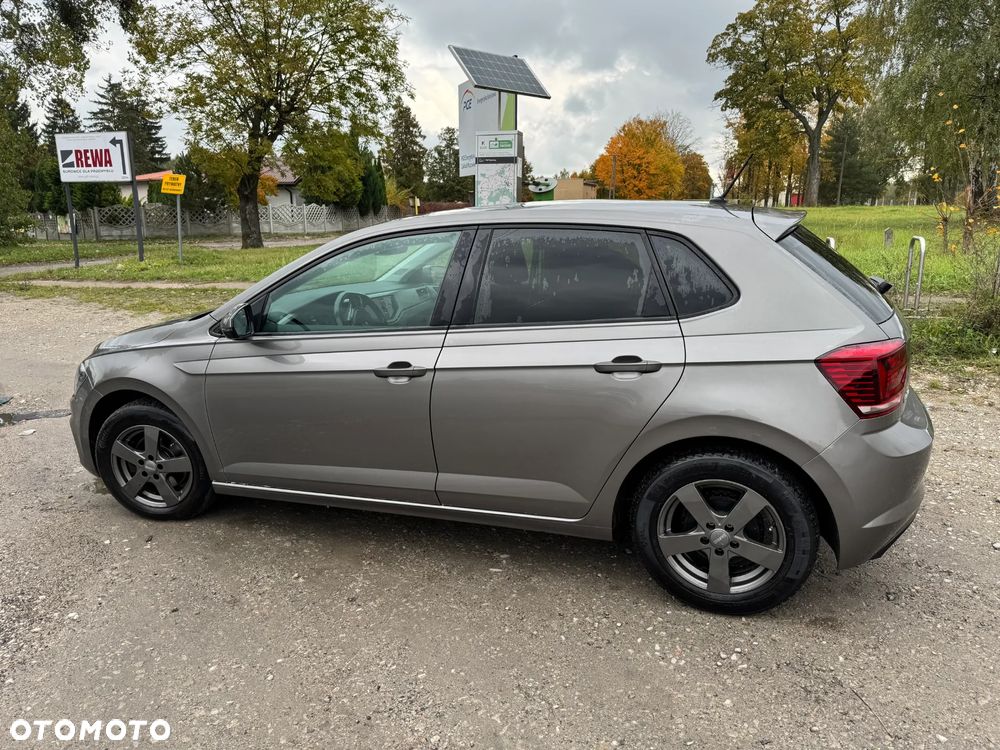 Volkswagen Polo - 5