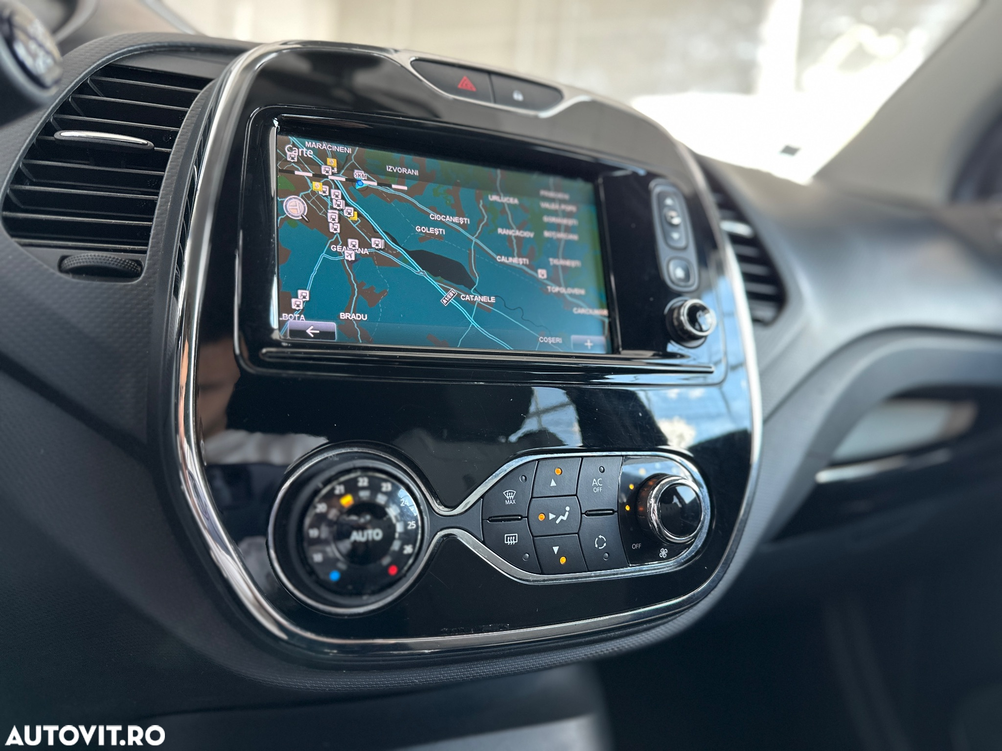 Renault Captur ENERGY dCi EDC Intens - 18