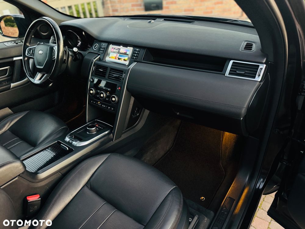 Land Rover Discovery Sport 2.0 D180 HSE - 13