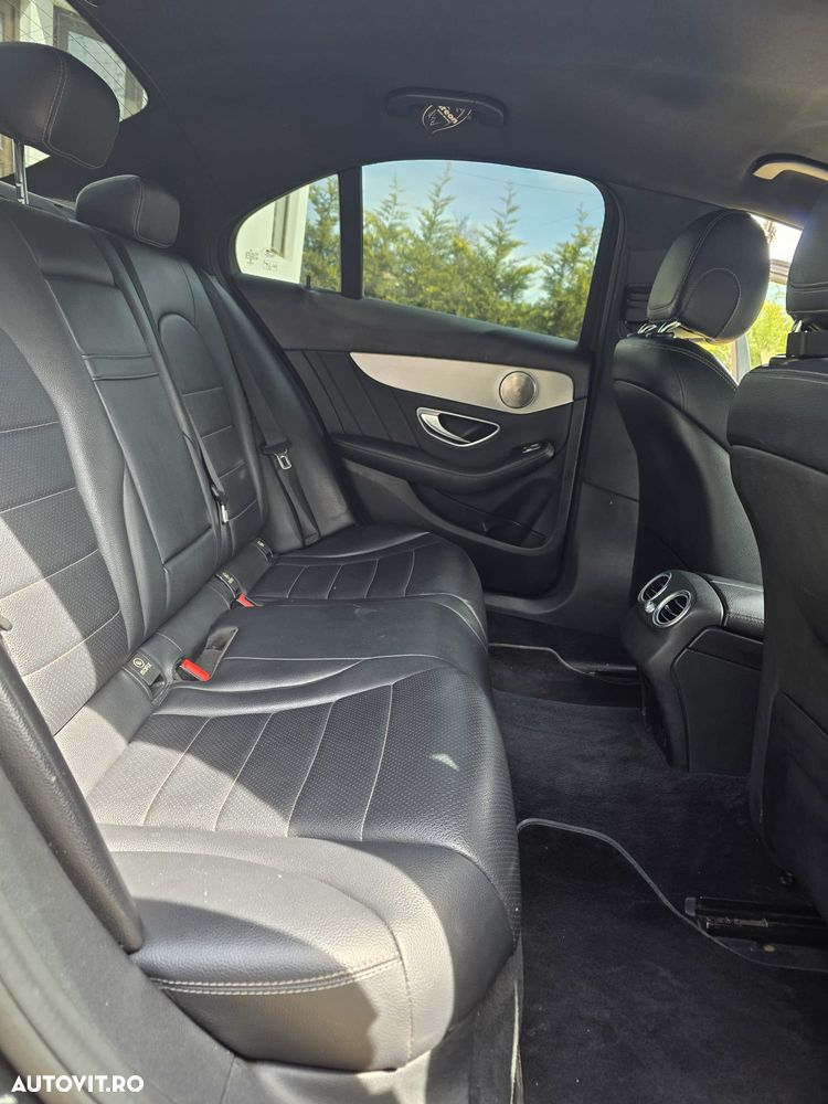 Mercedes-Benz C 220 (BlueTEC) d 7G-TRONIC AMG Line - 10
