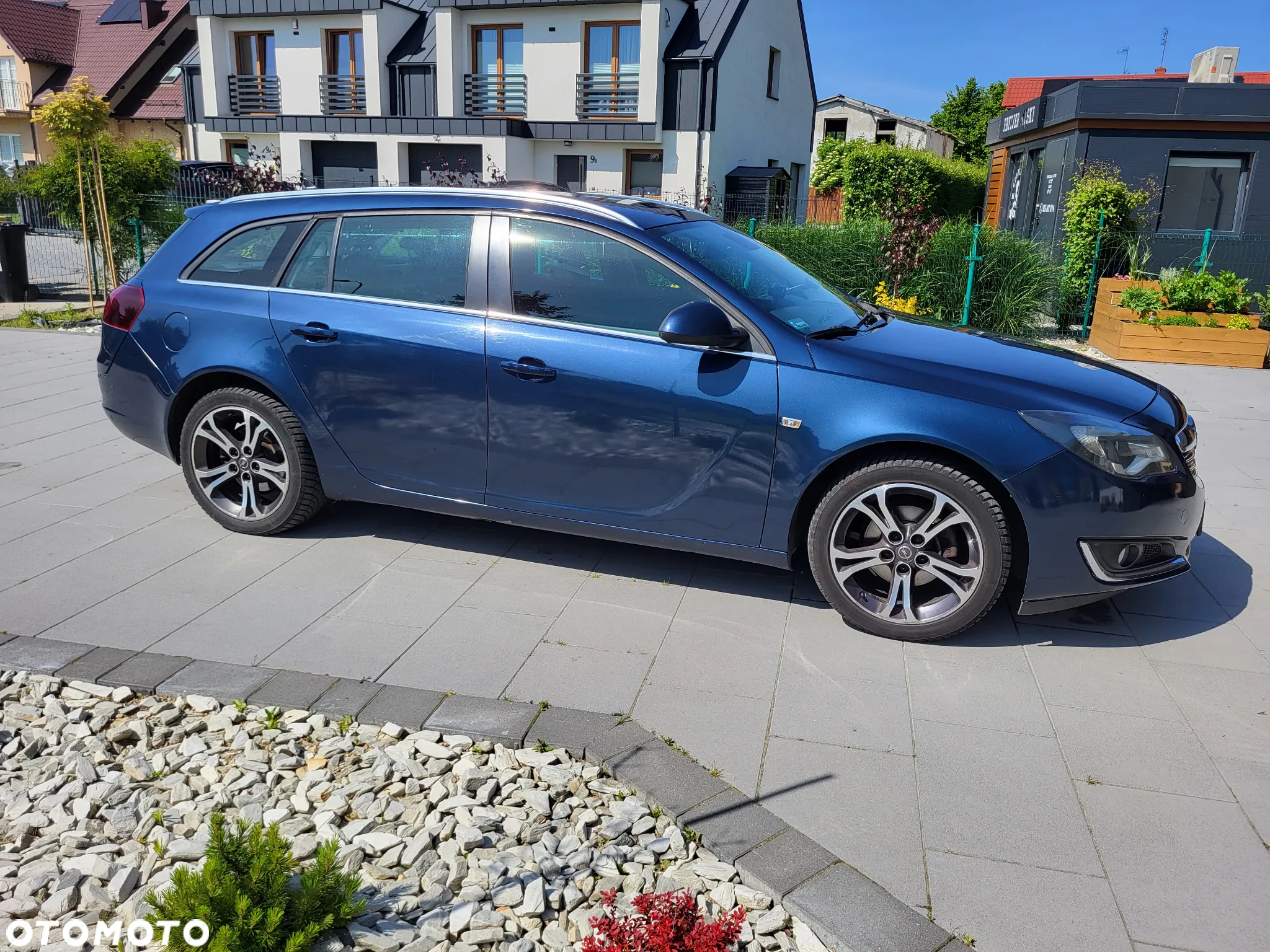 Opel Insignia - 8