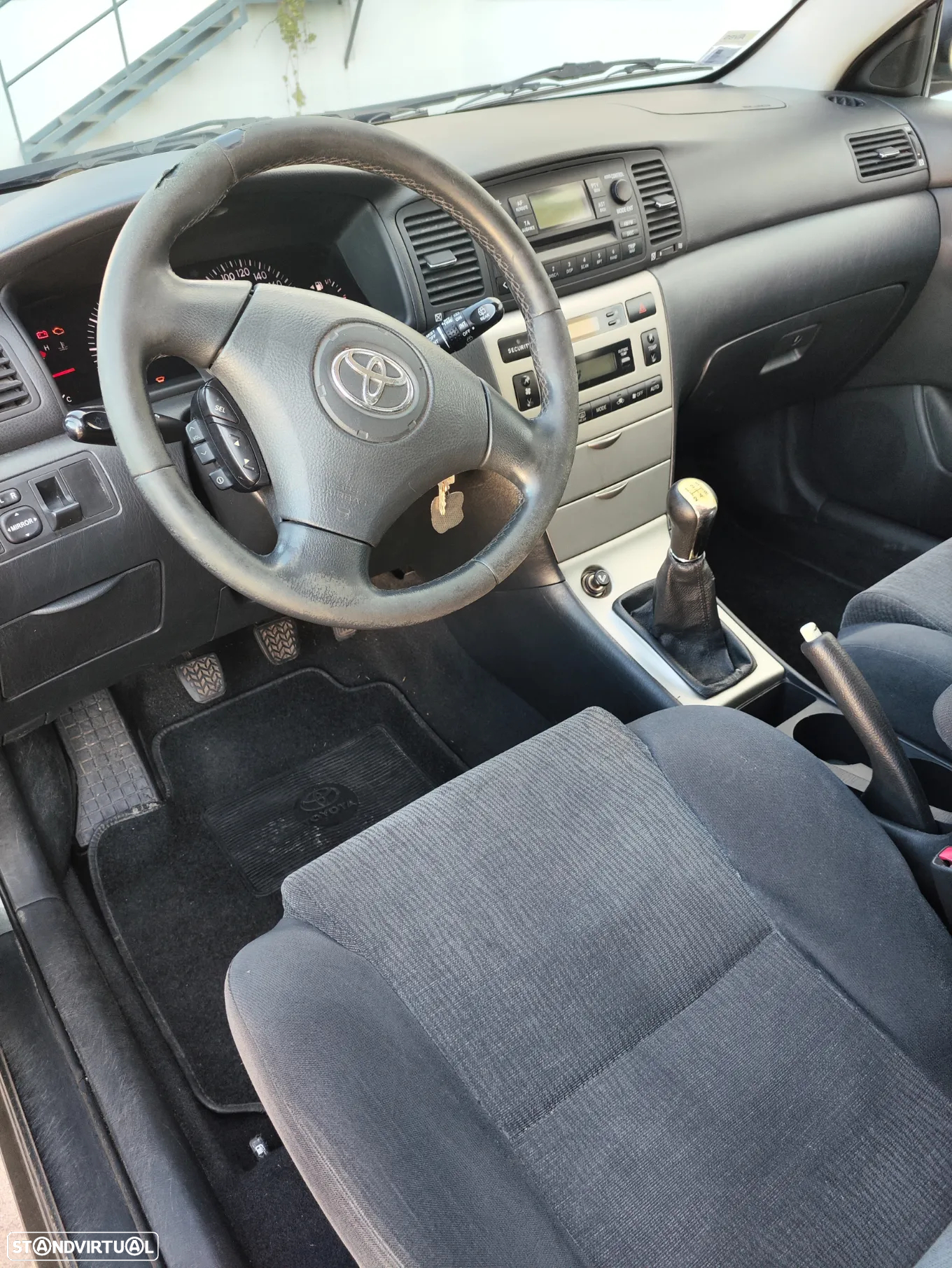 Toyota Corolla - 3